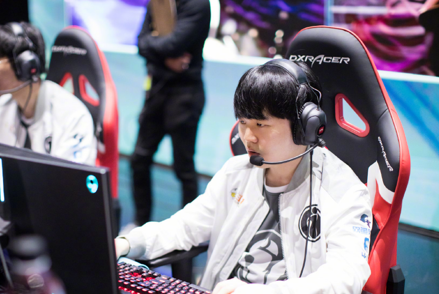 爱游戏官方入口-HKA翻盘TL，BDD线上压制力十足强强对话半决赛，锁定晋级资格