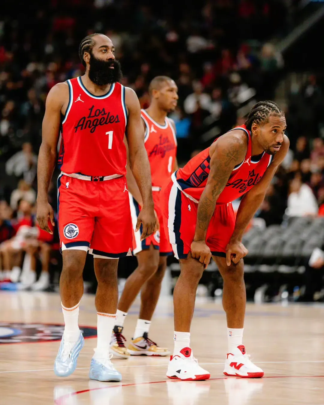 快船大胜步行者，稳固西部前四位置