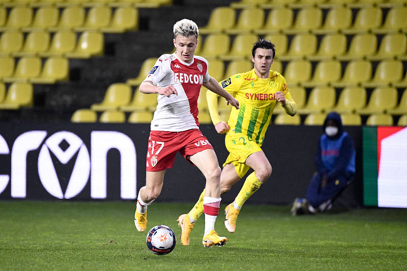 摩纳哥不敌波尔多,遭遇揭幕战挫折的简单介绍 摩纳哥不敌波尔多,遭遇揭幕战挫折的简单介绍