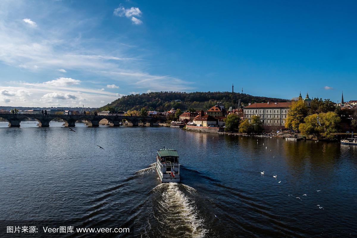 爱游戏在线-捷克共和国对摩尔多瓦，实力悬殊对决