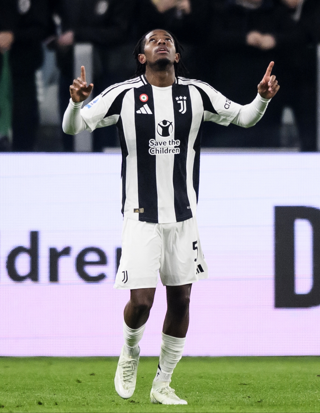 国米胜利之后,领先尤文图斯五分之多 国米胜利之后,领先尤文图斯五分之多